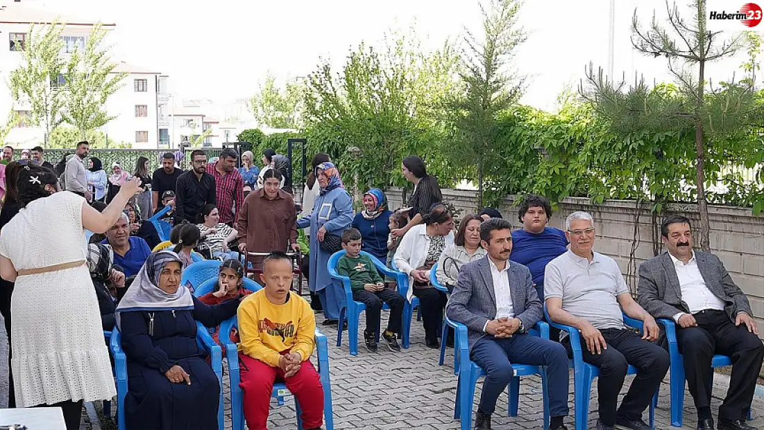Elazığ Belediyesi Engelsiz Yaşam Merkezi'nden anlamlı ziyaret