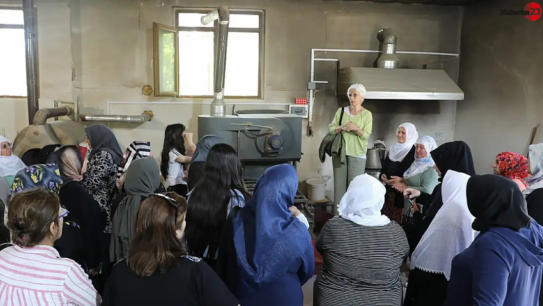 Elazığ'da Kadın çiftçilere yönelik teknik gezi düzenlendi