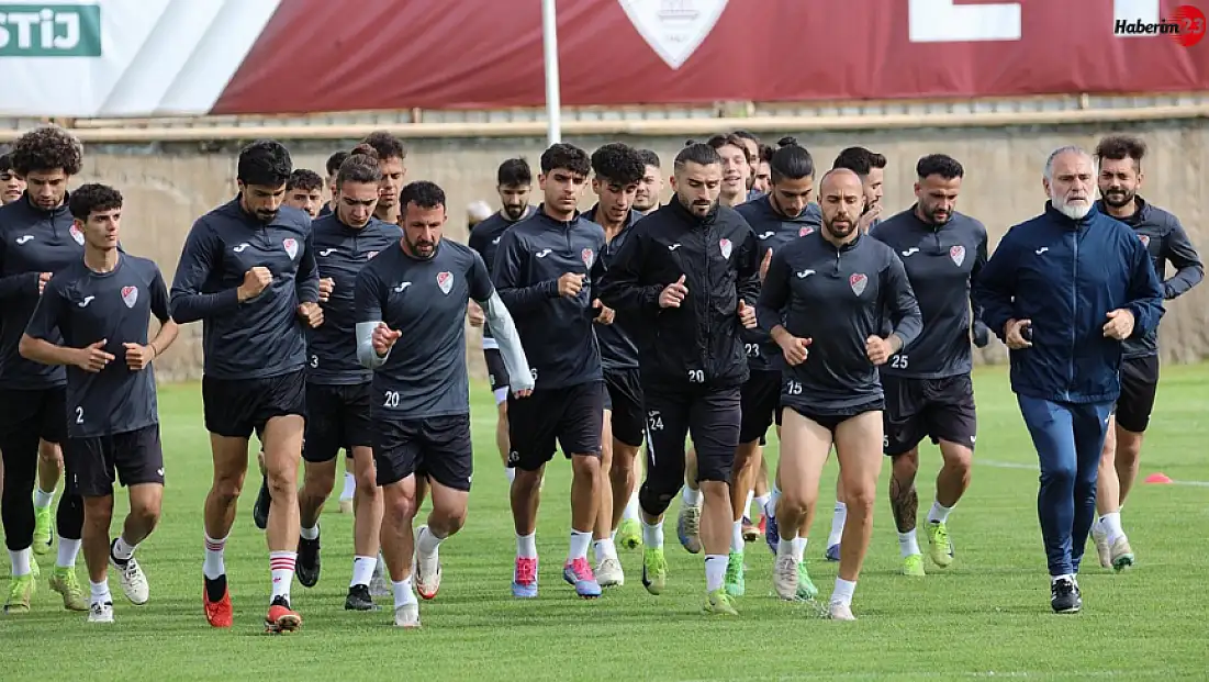 Elazığspor'da play-off hazırlıklarına 1 günlük ara verildi