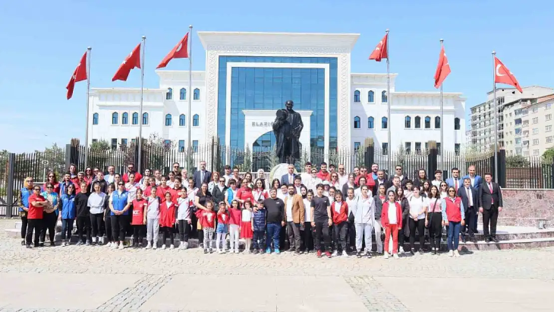 Elazığ'da 'Gençlik Haftası' etkinlikleri başladı