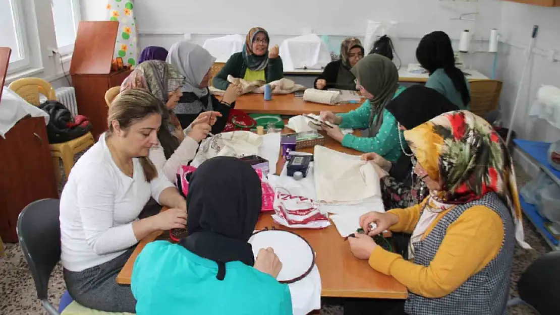 Elazığ'da bir yılda 36 bin kişiye kurs verildi