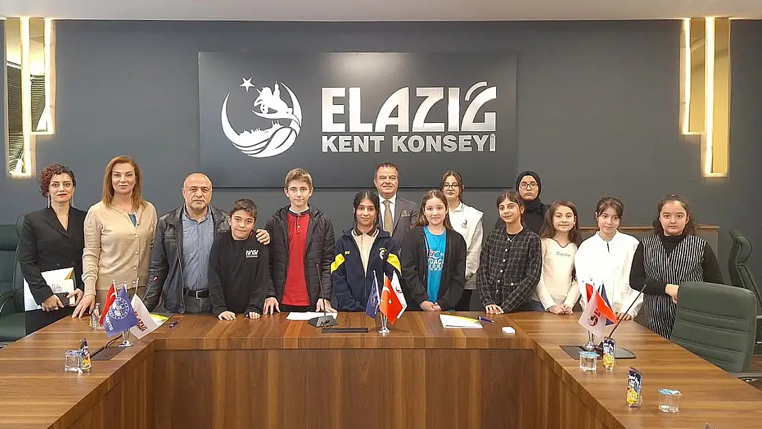 Elazığ'da çocuk meclisi için ilk adım atıldı