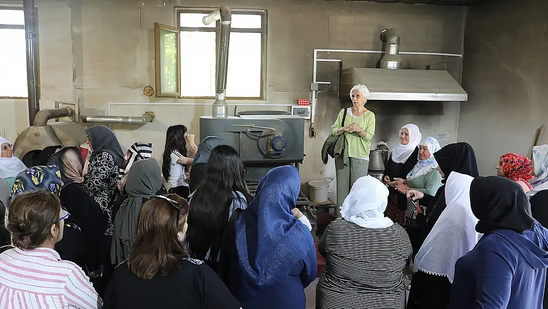 Elazığ'da Kadın çiftçilere yönelik teknik gezi düzenlendi