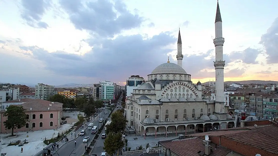 Elazığ'da namaz vakitleri (18 Mart 2025)