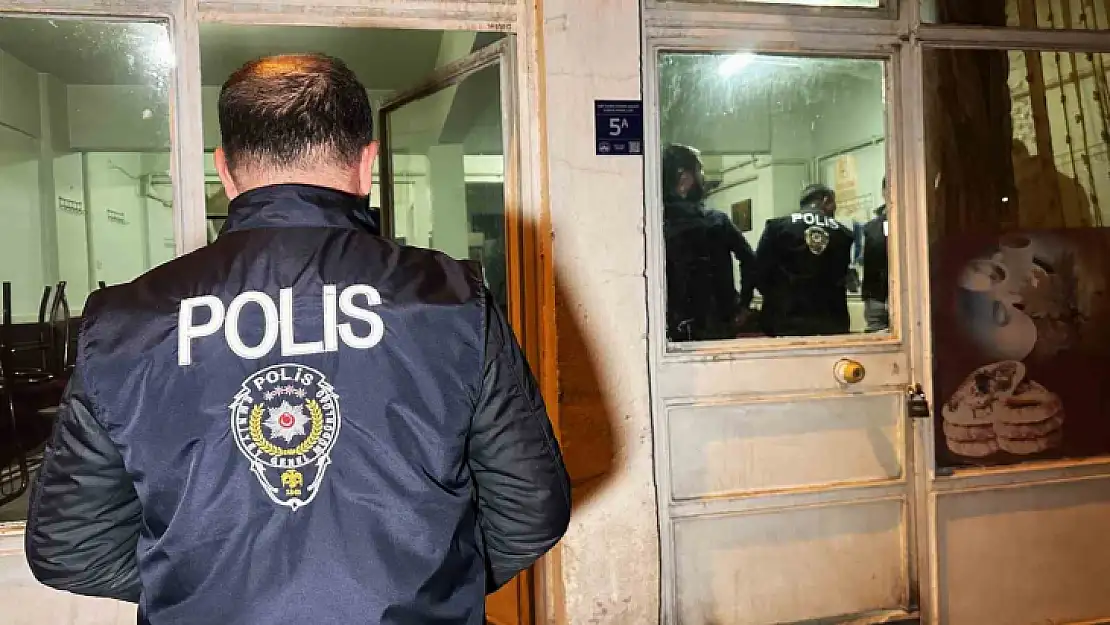 Elazığ'da şok asayiş  uygulaması: 2 bin 145  şahıs sorgulandı