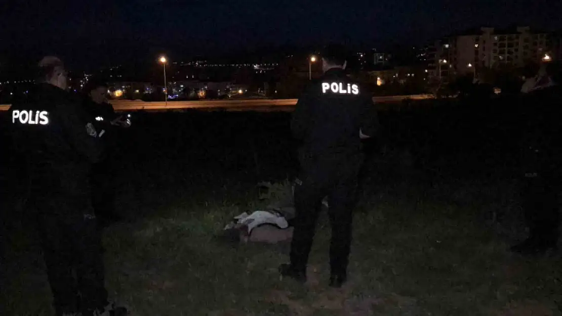 Elazığ'da tarlada erkek cesedi bulundu