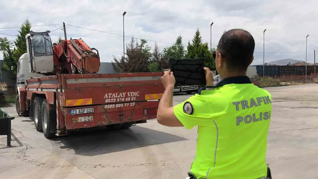 Elazığ'da trafik kazası: 1 yaralı