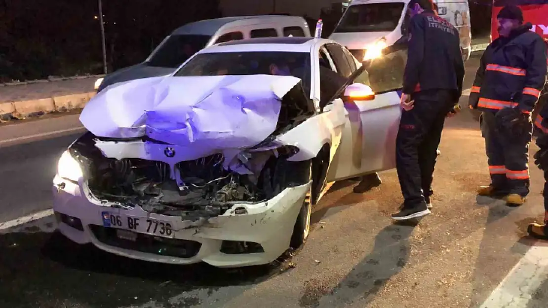 Elazığ'da trafik kazası: 2 yaralı