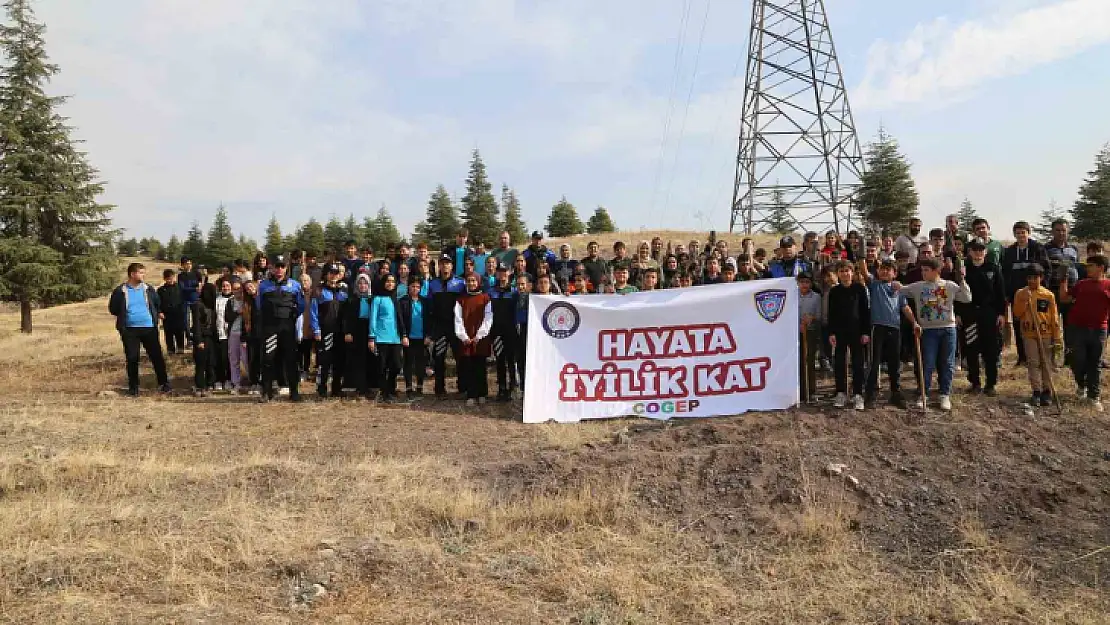 Elazığ polisi ''Hayata İyilik Katıyor''