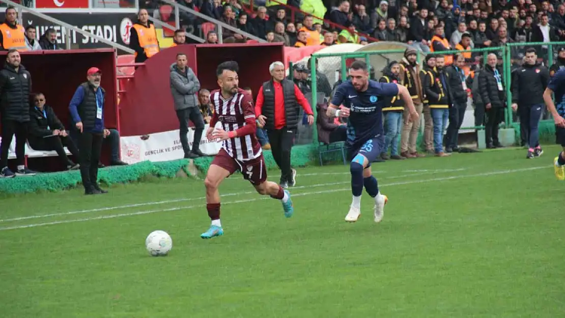 ES Elazığspor'da Hakkı İsmet cezalı duruma düştü