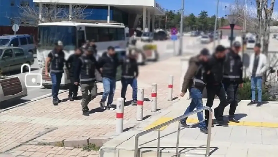 Hesap Ödemem Ulen!...