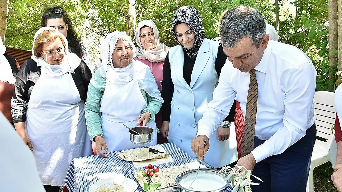 Milletvekilleri Erol Keleş ve Ejder Açıkkapı, Hünerlerini Sergiledi
