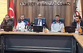 Başkan Alan 10 milyonluk çeki Elazığspor'a takdim etti