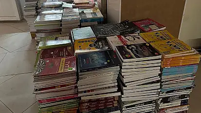 'Onlar da okusun' kampanyasında toplanan kitaplar Milli Eğitim Müdürlüğüne teslim edildi