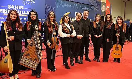 Elazığ Belediyesi kadın Kürsübaşı ekibi sahne aldı