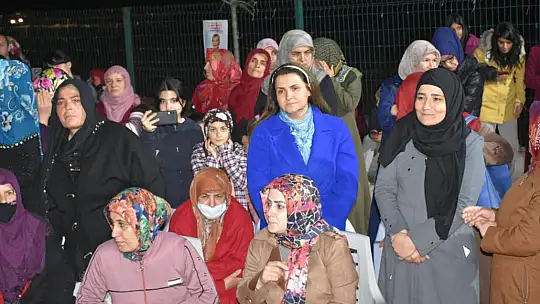 Yasemin Açık Çaydaçıra Mahallesi'nde Coşkuyla Karşılandı