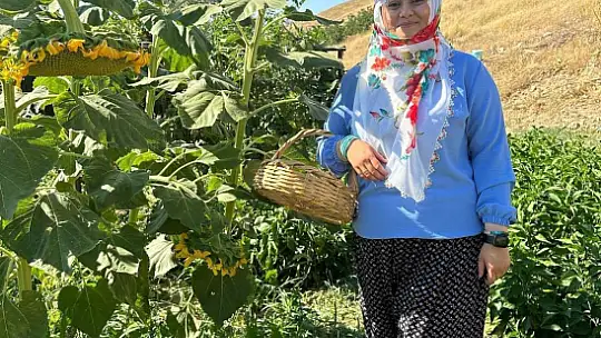AK Kadınlar, Ekip Ruhuyla Sahada