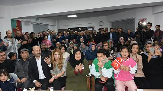 Vatandaşlardan Prof. Dr. Yasemin Açık'a: 'Umudumuz Sizsiniz'