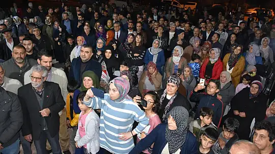 Yasemin Açık Çaydaçıra Mahallesi'nde Coşkuyla Karşılandı