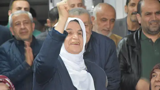 Vatandaşlardan Prof. Dr. Yasemin Açık'a: 'Umudumuz Sizsiniz'