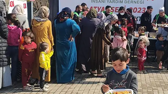 İHH, Yaraları Sarıyor