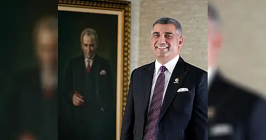 Siyasetin sessizliğini Erol bozdu