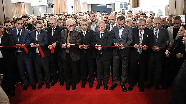 Başkan Alan, inşaat ve yapı teknolojileri fuarı açılışına katıldı