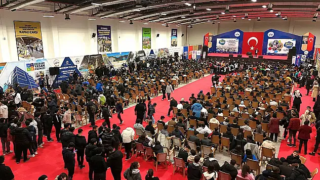 Elazığ Belediyesi'nin düzenlediği 'Gri Koç' semineri yoğun ilgi gördü