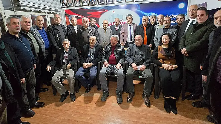 Ahde Vefa Derneği'nde sohbet: Yapay zeka gerçek zekanın yerini alabilir mi?