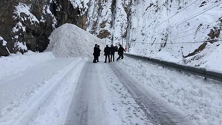 Elazığ'da Çığ Tehlikesi! Meteoroloji Uyardı