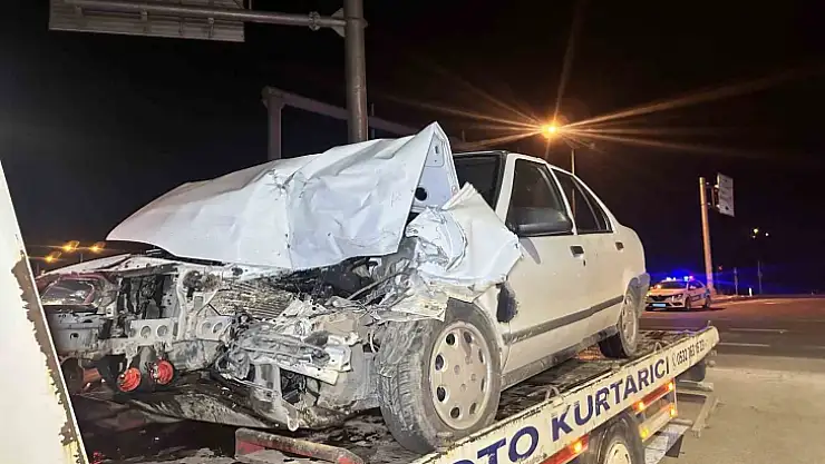 Elazığ'da trafik kazası: 3 yaralı