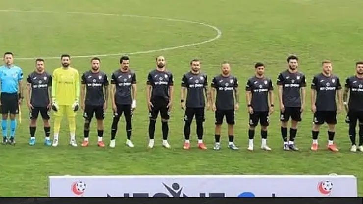 Elazığspor'dan şampiyonluk yarışında kritik kayıp