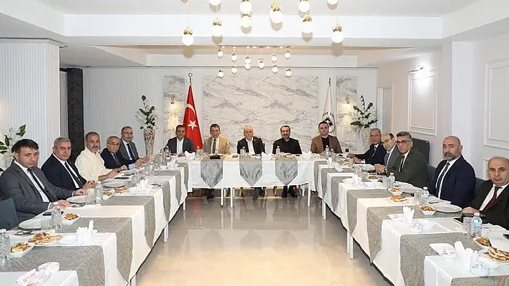 Fırat Üniversitesi'nde Yarım Asırlık Gurur: 50. Yıl Kutlamaları Planlanıyor!