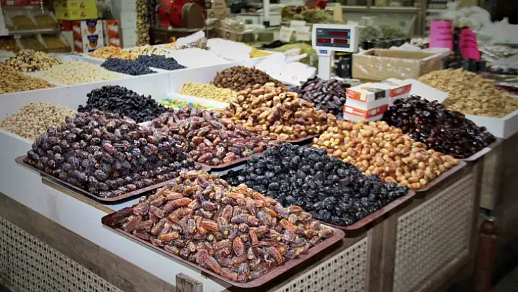 Hurmalar tezgahtaki yerini aldı