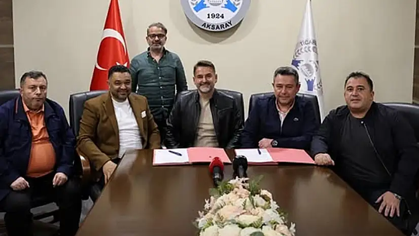 Bülent Yenihayat, 68 Aksarayspor ile sözleşme imzaladı